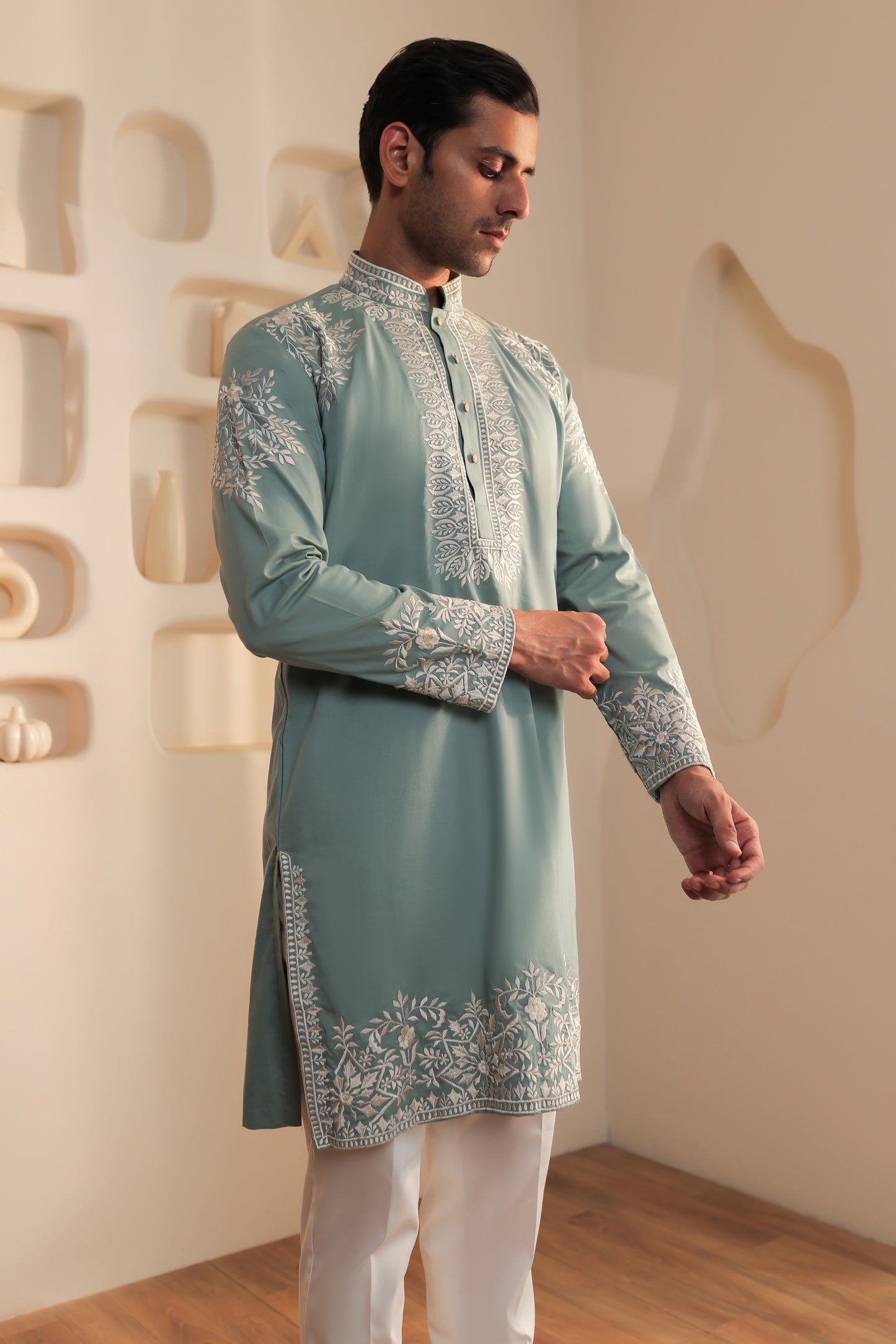Meadow Thread Kurta Set