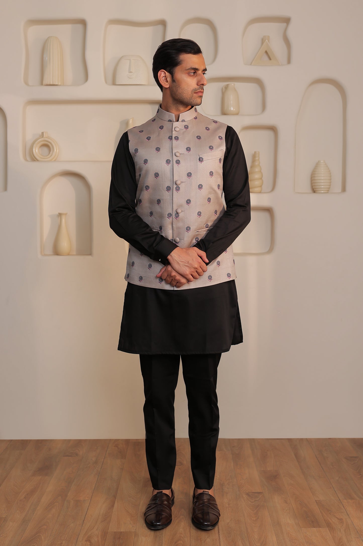 Obsidian Bloom Kurta Set