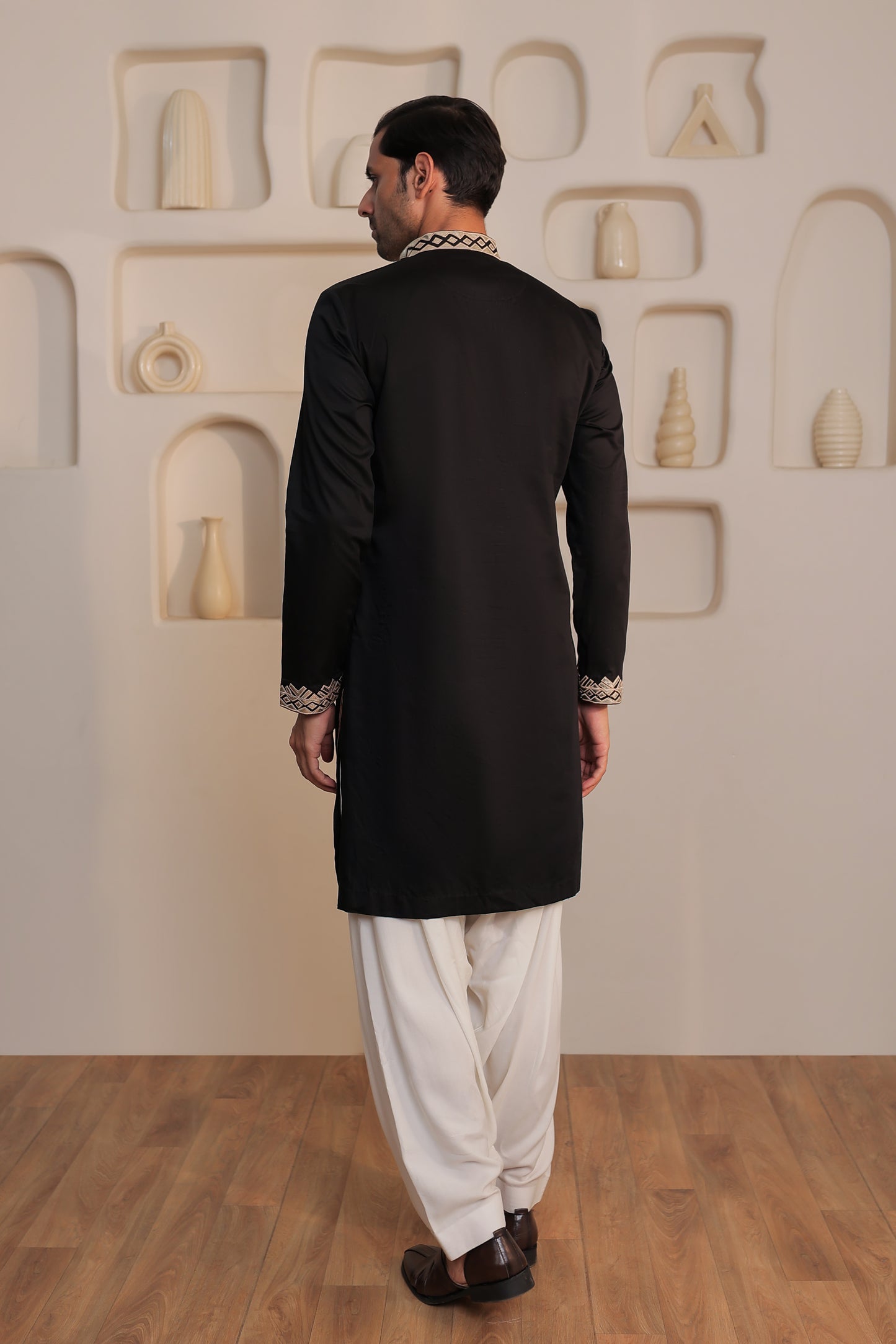 Noir Edge Kurta Set