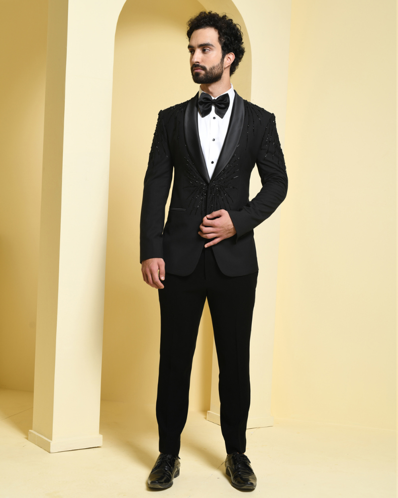Modern Fit Tuxedo with Shawl Collar and fine details