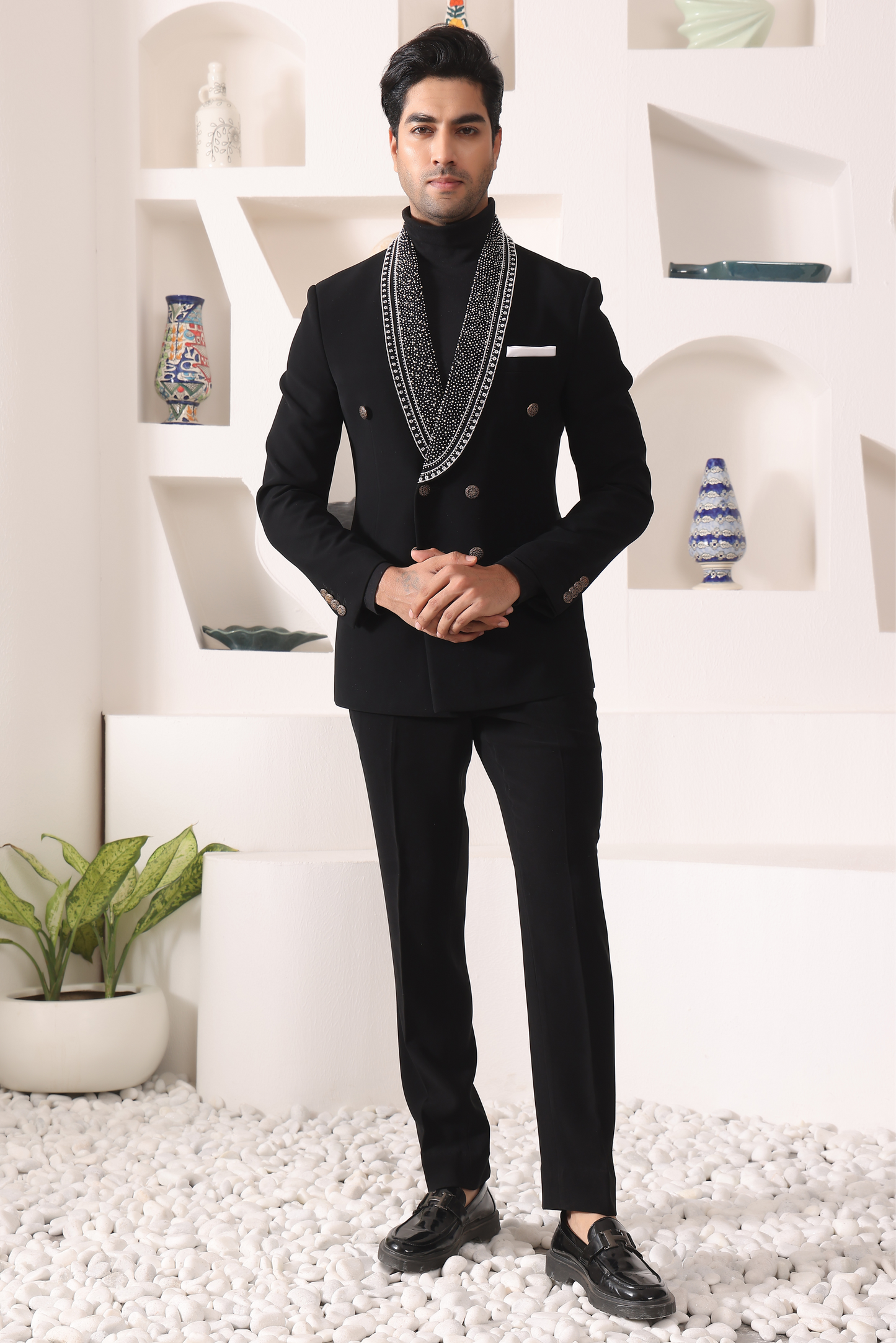Black Rayon Embroidery Bead Collar Tuxedo Set For Men